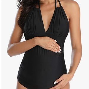 NWOT Maternity swimsuit